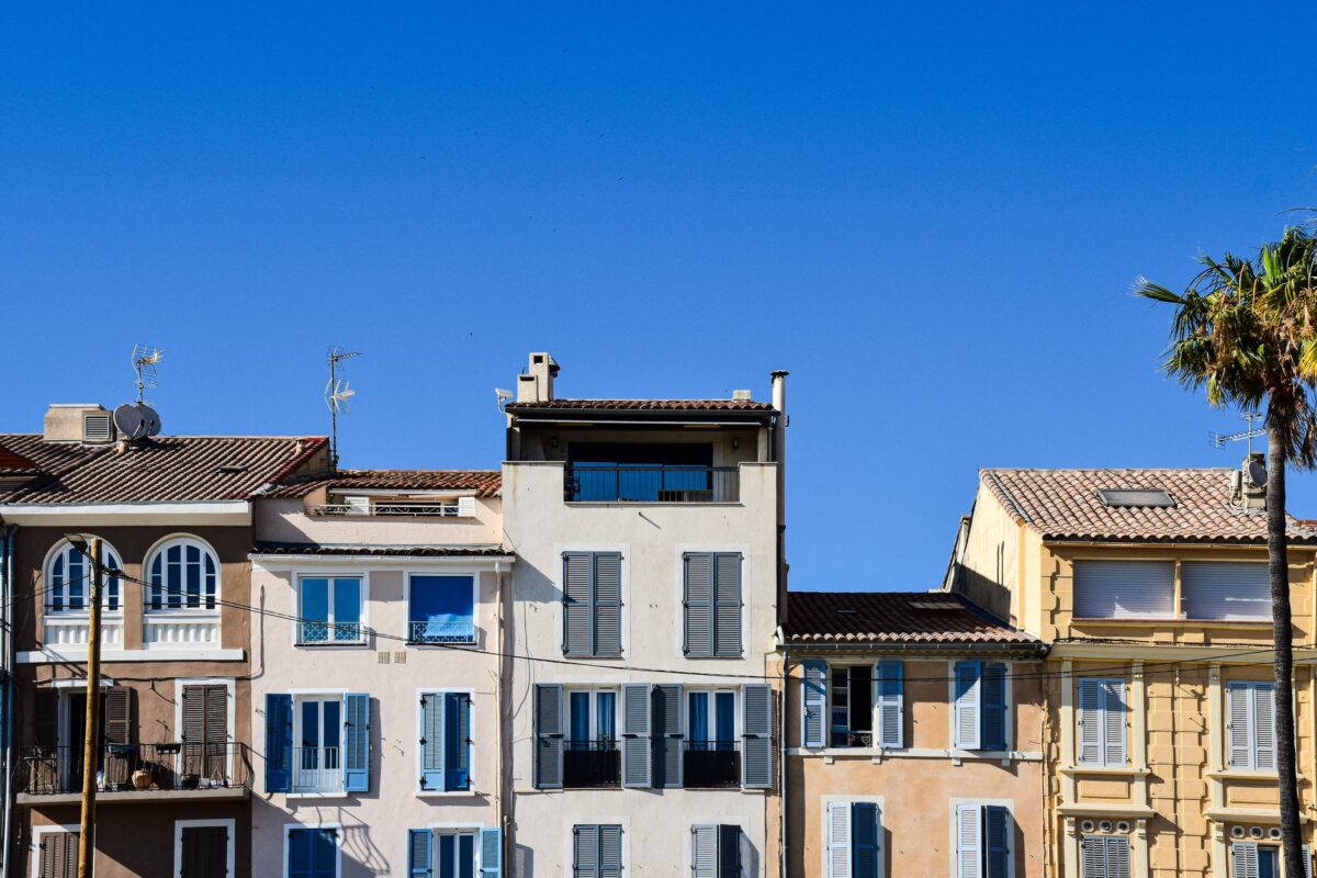 arrêt maladie plafond cas usage comparaisons