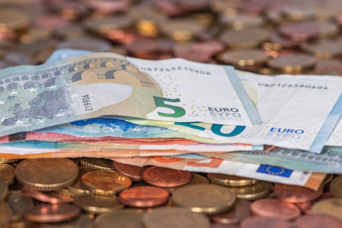 délai réponse assurance pièces manquantes contrôles